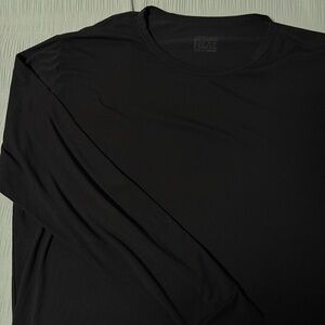 32 Degrees Black Long Sleeve Crewneck Shirt